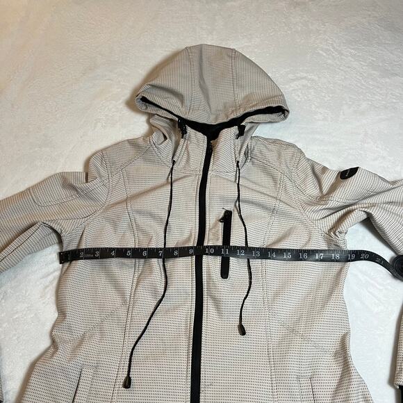 Halifax Traders Patterned Rain Jacket with Hood Size M Soft Shell Gorpcore Hike - Picture 10 of 12